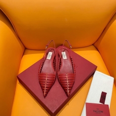 Valentino flat shoes